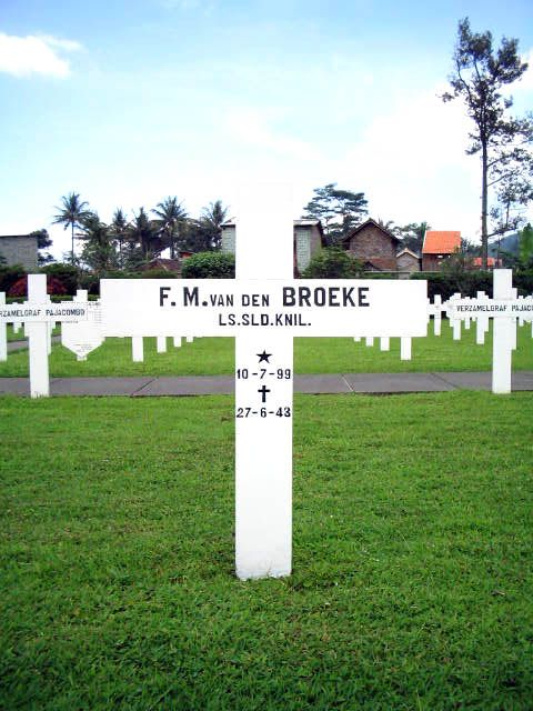 broeke.v.den.f.m.2005.jpg