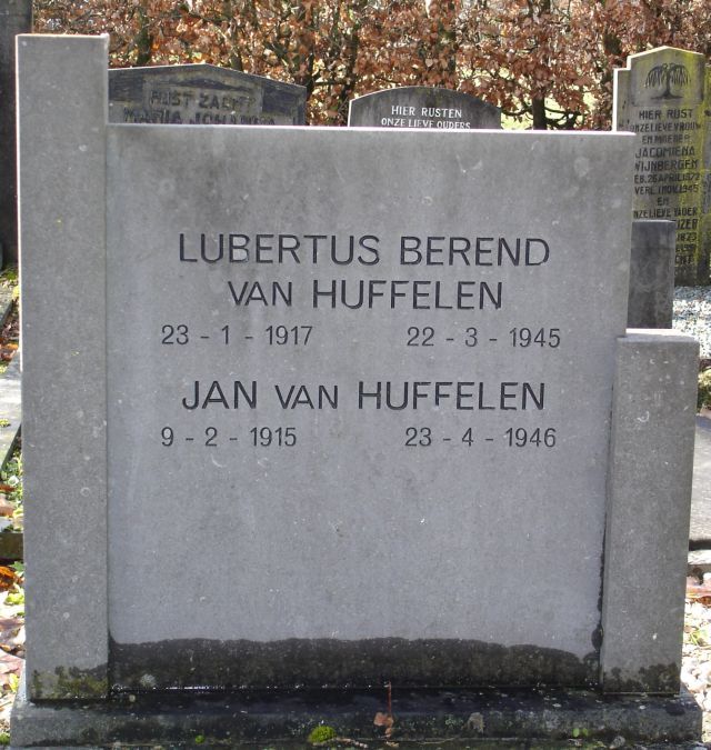 huffelen.l.b.van.2009.jpg