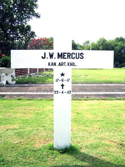 mercus.j.w.2005.jpg