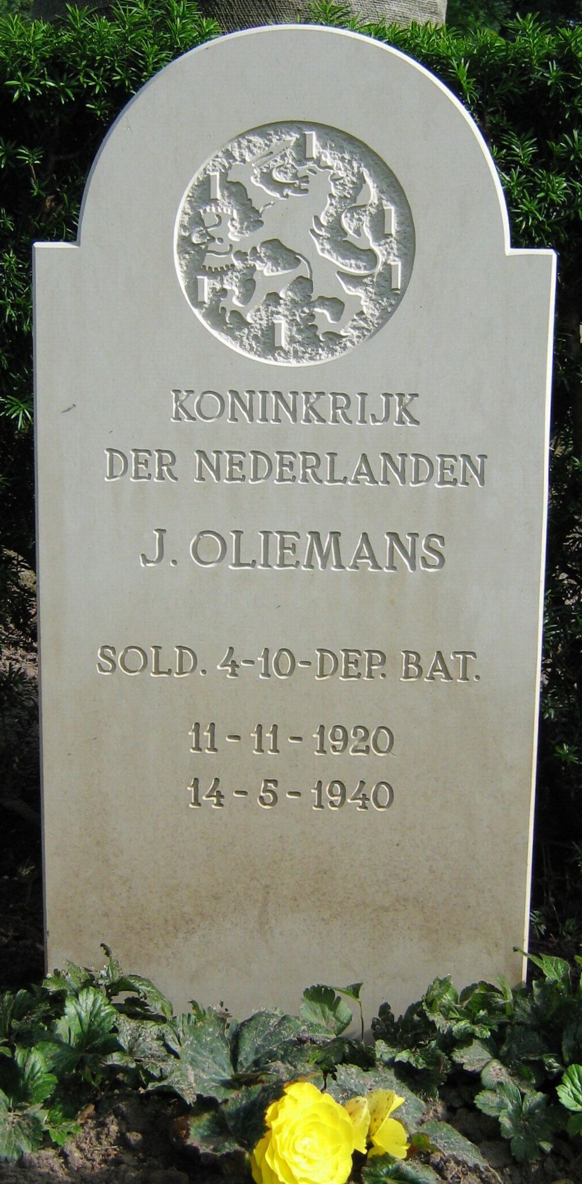 oliemans.j.2008.jpg