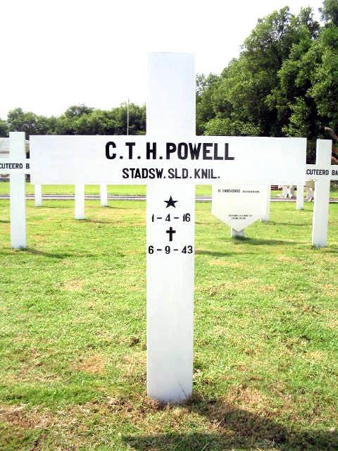 powell.c.t.h.2005.jpg