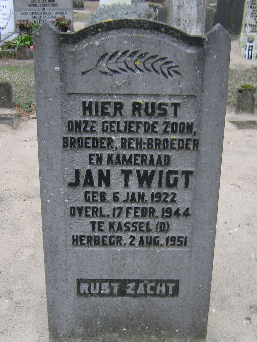 twigt.j.2007.jpg